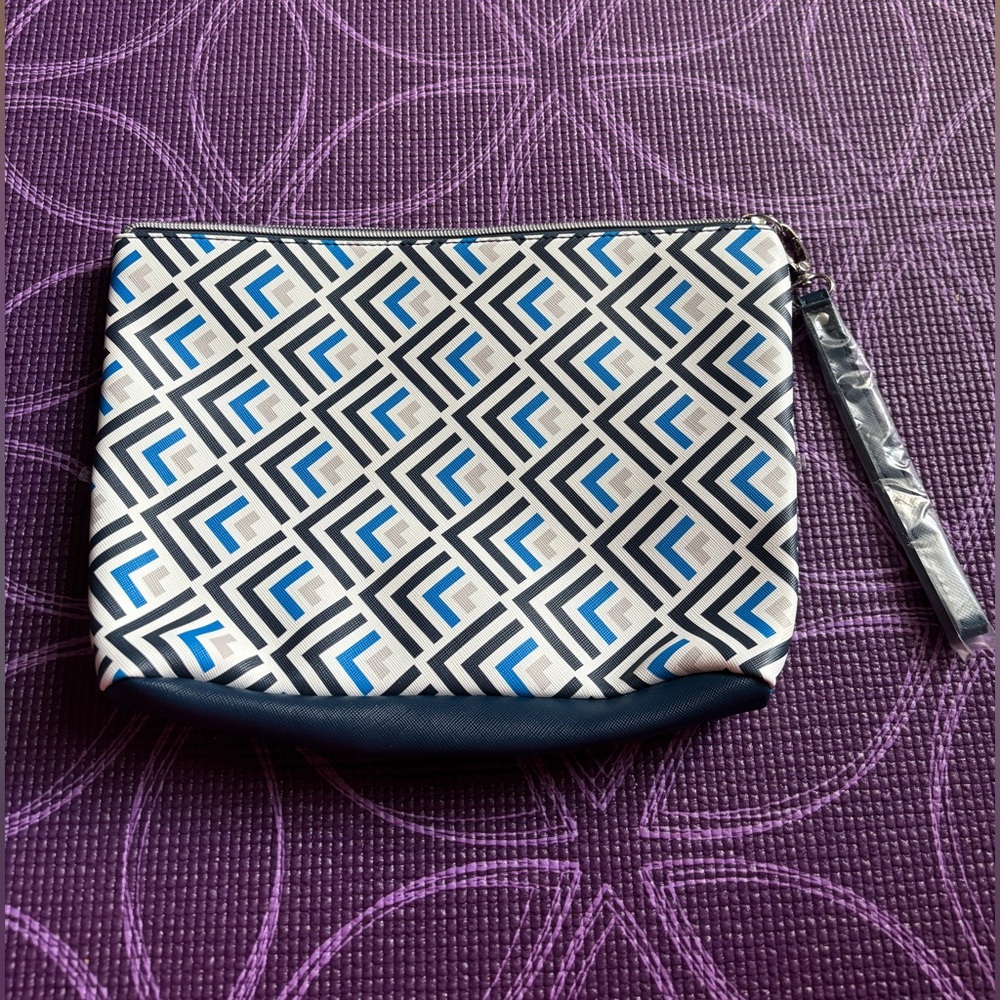 NWOT Dabney Lee Zipper Pouch with design